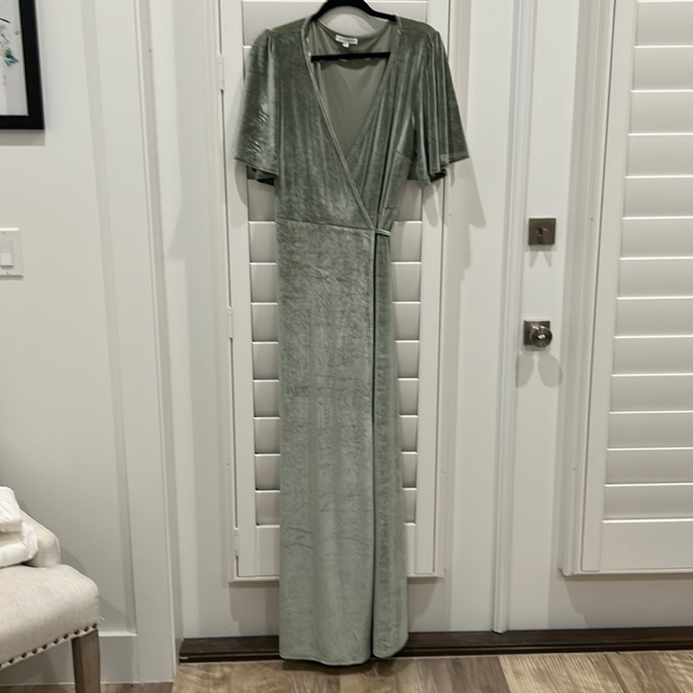 Baltic Born Sage Green Velvet XXL wrap dress - only worn once, can fit Med-XXL